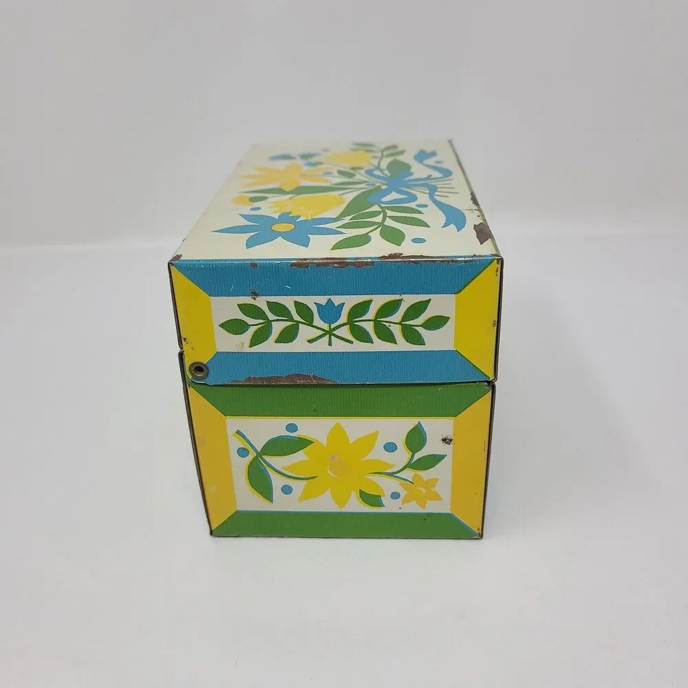 Vintage Metal Recipe Box Floral Yellow White Blue Orange Syndicate Mfg Co *READ